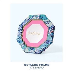 Lilly Pulitzer GWP Printed Frame